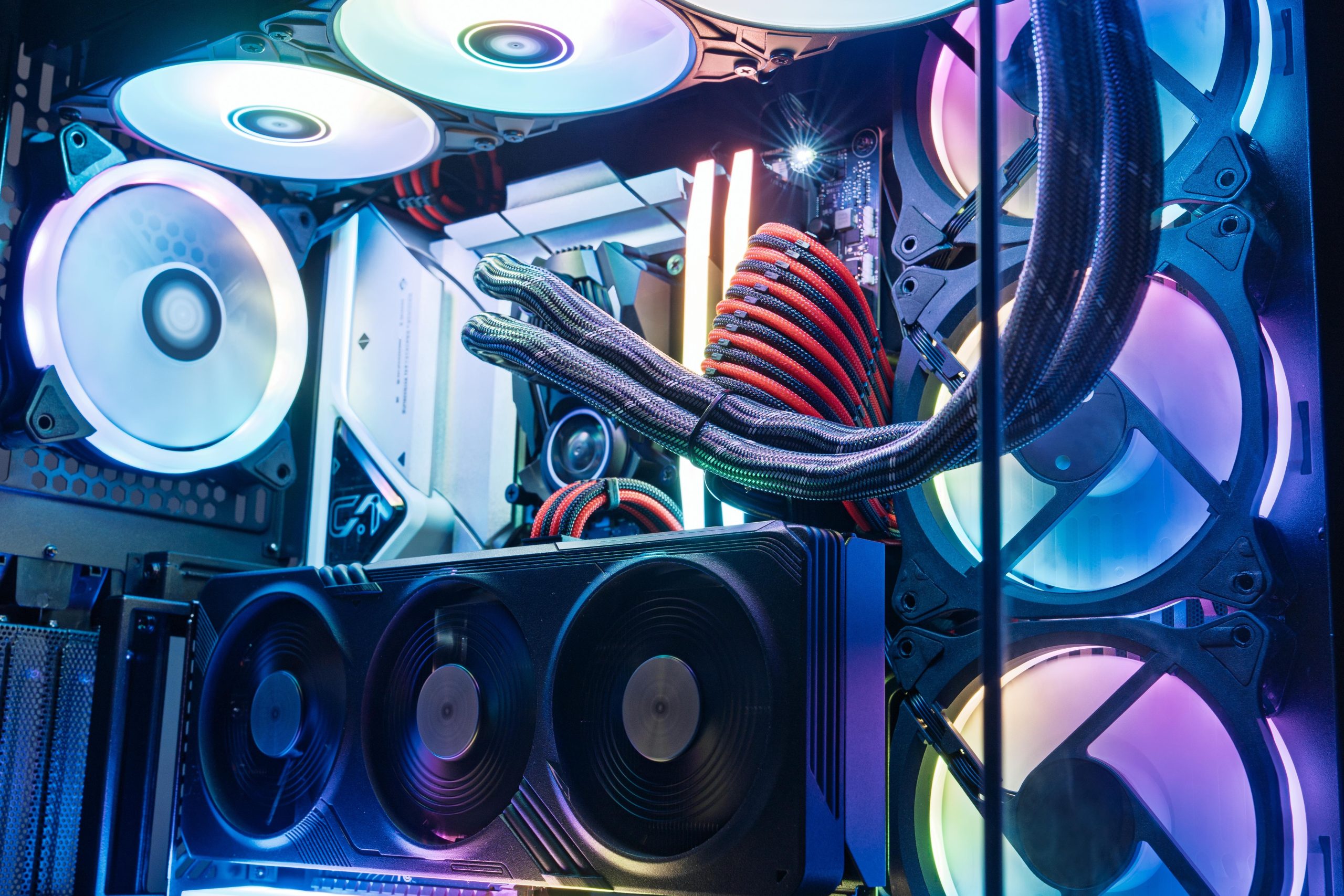 Beste Gaming pcs & Laptops für FPS 2026